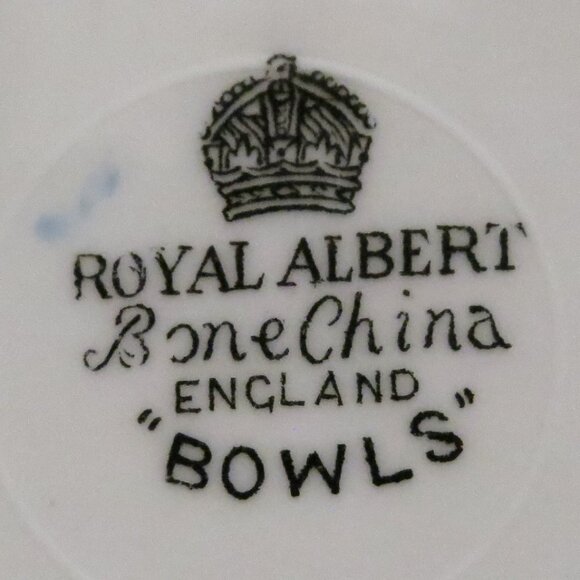 Royal Albert "Bowls" Saucer(Only) Signed by Arthur Ferrier Bone China no teacup - Picture 4 of 4